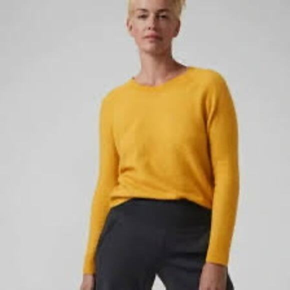 Athleta Women’s Golden Yellow Hawthorne Sweater Size Small - Picture 1 of 7